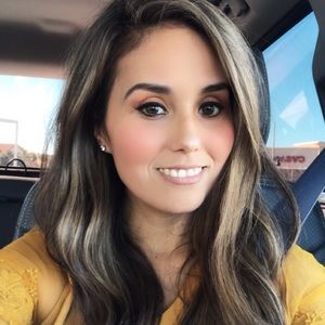 Meet your Posher, Melissa